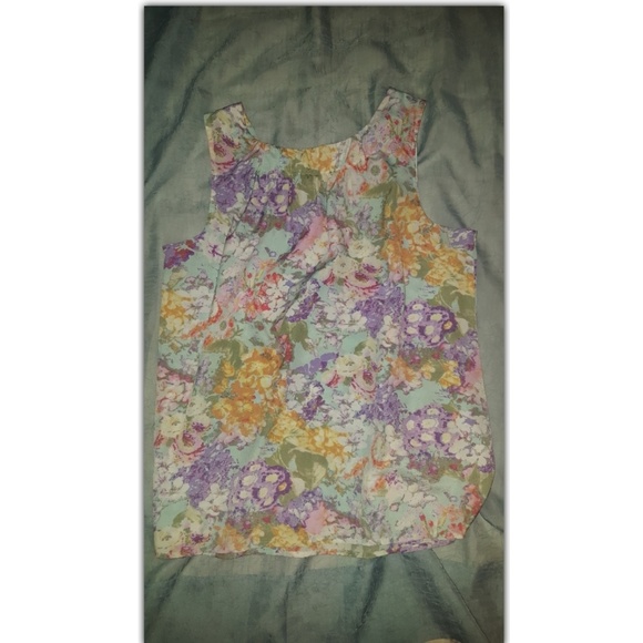 Spring Floral Tank (Large) - Picture 3 of 3